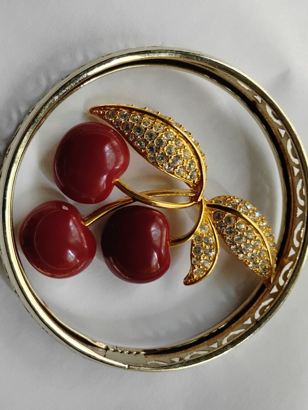 Joan Rivers Cherry Brooch - Picture 4 of 4